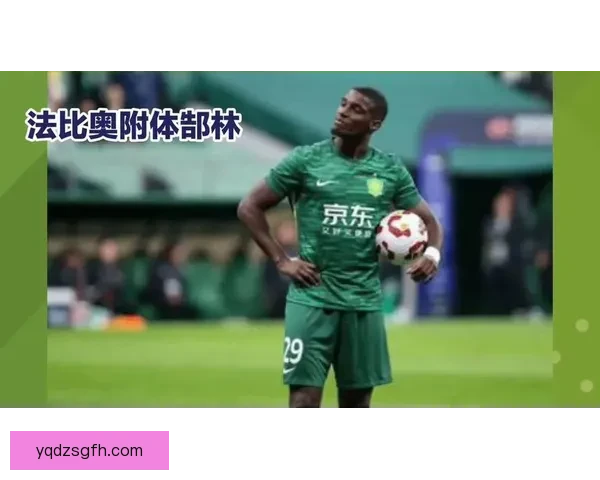 足协裁判：法比奥倒地点球判误